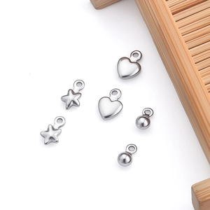 Colgantes de acero inoxidable en forma de corazón y estrella para joyería DIY
