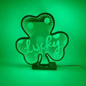 Green St. Patrick's Day clover LED infinity mirror tunnel lamp with Lucky text decoration