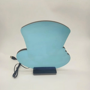 Lampada specchio infinito a forma di cappello con luce acrilica blu e base USB