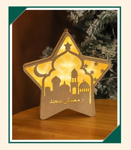Lampada in legno a stella per Ramadan con silhouette di moschea e calda luce a LED
