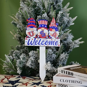 Patriotic USA Independence Day Gnomes Welcome Garden Stake Wood Stars Stripes Patriotic Theme Outdoor Yard Decor Sign