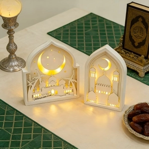 Lanterne LED Ramadan en bois avec motifs de mosquée et croissant pour décoration