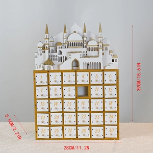 Detailansicht eines hölzernen LED-Countdown-Kalenders mit 30 Schubladen und Moschee