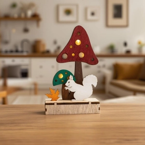 Wooden mushroom and squirrel table decor with LED light for autumn harvest home decoration