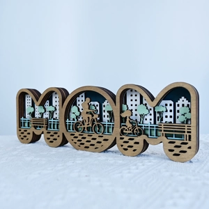 Décoration MOM en bois sculpté avec paysage urbain multicouche pour cadeau de maison