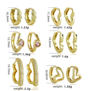 Diverses boucles d'oreilles créoles cœur en argent 925 de tailles et poids variés