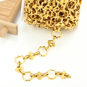 Cadena de acero inoxidable dorado con eslabones de engranaje y cuadrados para joyas