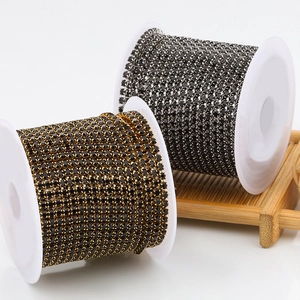 Zwarte kristallen strass-klauwketting op spoelen voor DIY-sieraden en handwerk