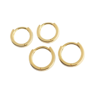 Dos pares de pendientes de aro minimalistas en plata de ley S925 bañada en oro