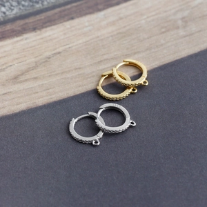 Boucles d'oreilles créoles en argent S925 avec zircons pavés en finitions or et argent