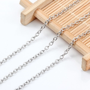 Collana a catena O minimalista in acciaio inossidabile argento con maglie lucide