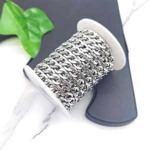 Chaîne cubaine 7mm en acier inoxydable argenté sur bobine pour création de bijoux DIY