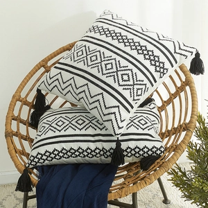 Nordic Bohemian Chenille Geometric Jacquard Pillowcase With Tassels Black White Cushion Cover For Sofa Living Room Home Decor