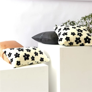 Nordic Ins Floral Doppelseitiger Plüsch Kissenbezug Schwarz Weiß Blumenmuster Weicher Dekokissenbezug Haus Sofa Dekor