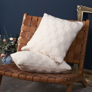 Modern 3D Checkerboard Jacquard Plush Pillowcase Double Sided Particle Velvet Square Decorative Cushion Cover For Home