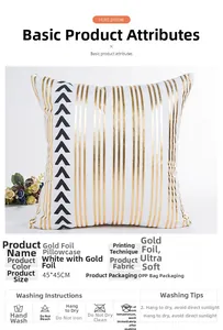 Détail de la housse de coussin dorée 45x45cm, tissu doux et instructions d'entretien