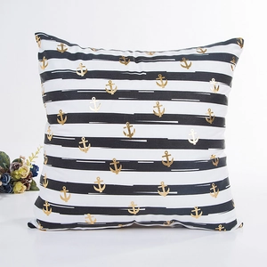 Housse de coussin carrée à rayures noires et blanches avec motifs d'ancres dorées