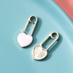 Pair of heart-shaped safety pin pendants with pink enamel coating for DIY jewelry making