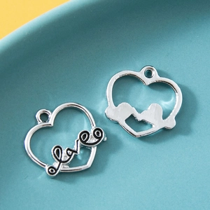 Herzanhänger aus Silberlegierung mit Love-Schriftzug und Bergmotiv für DIY-Schmuck