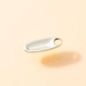 Pendentif ovale en métal argenté avec bord doré pour la création de bijoux