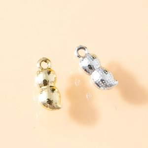 Lucky peanut-shaped gold and silver alloy pendants with realistic texture for DIY jewelry