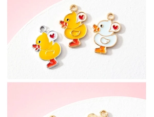 Détails de breloques canards en émail jaune et blanc avec motifs de cœur pour le DIY