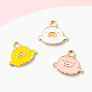 Cartoon Schattig Klein Geel Eendje DIY Legering Emaille Hanger Verguld Dier Charm Voor Armband Ketting Sieraden Maken