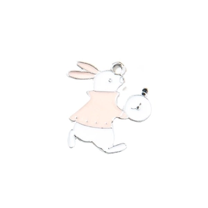 Pendentif lapin Alice au pays des merveilles en émail avec montre à gousset argentée