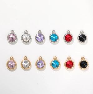 Set de 12 colgantes de cristal de colores con bases doradas y plateadas para joyería