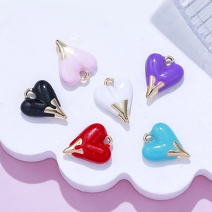Legering Emaille Hart Hangers Verguld DIY Sieraden Bedels Voor Ketting Armband Maken Vrouwen Mode Accessoires