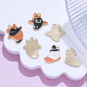 Halloween emaille hangers met spook- en mummie-ontwerpen voor het maken van sieraden