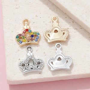 Schicke Strass-Kronenanhänger in Gold und Silber für DIY-Schmuckherstellung und Basteln