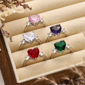 Trendy Zircon Heart Shape Copper Ring For Women Adjustable Opening Silver Plated Elegant Romantic Jewelry Valentine Day Gift