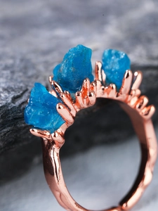 Artistic 18K rose gold plated ring with three natural blue apatite raw stones