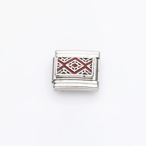 Charm modulare italiano in acciaio inossidabile con motivo geometrico a rombi in smalto rosso