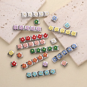 Daisy Italian charms in stainless steel with colorful 3D flowers for DIY bracelets