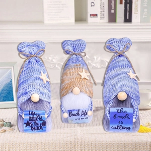 Set of 3 knitted summer beach gnomes with starfish decorations and beach quote cards