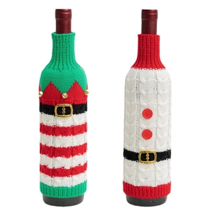 Copribottiglie di vino natalizi in maglia con design elfo e Babbo Natale e campanelli