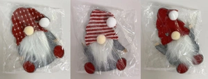 Juego de tres fundas para cubiertos de gnomos navideños con rayas y patrones de corazones