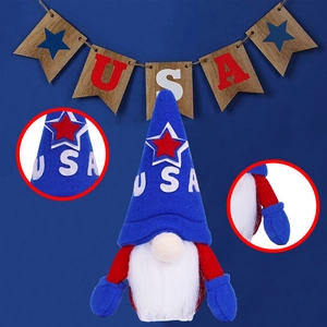 Dettaglio dello gnomo patriottico per il Giorno dell'Indipendenza con cappello USA