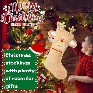 Chaussette de Noël en peluche avec bois dorés et broderie de renne pour décoration