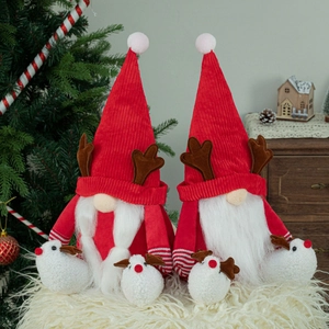 Poupée en Peluche Gnome de Noël Rouge Avec Bois de Cerf Décoration Rudolph sans Visage pour Maison Fête de Noël