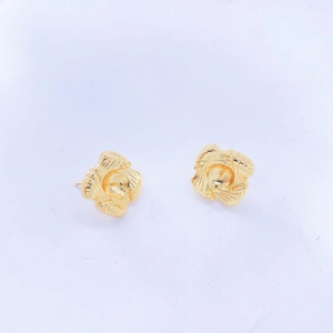 Basi per orecchini a lobo dorati a forma di fiore con perni in argento 925 per perle DIY