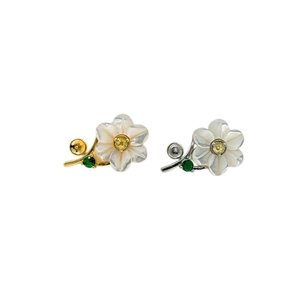 Handmade S925 silver flower earrings setting with white shell petals and zircon stones