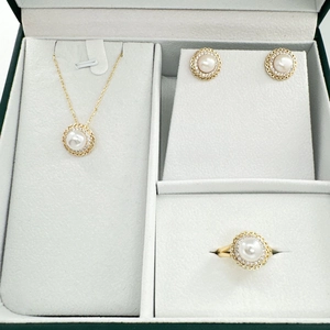 Gold-plated pearl jewelry set with sunflower lace necklace, earrings and ring