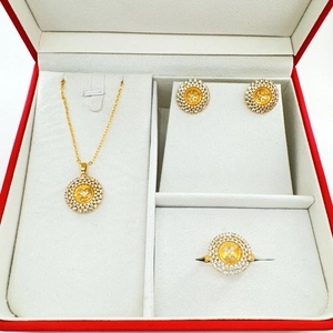 Elegant 18K gold plated pearl jewelry set with necklace earrings and ring in floral design
