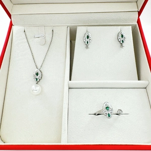 Retro 18K gold plated S925 silver pearl jewelry set with green gemstone and white crystals