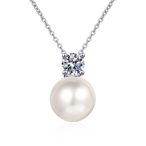 Elegant S925 sterling silver necklace featuring a moissanite stone and white pearl pendant