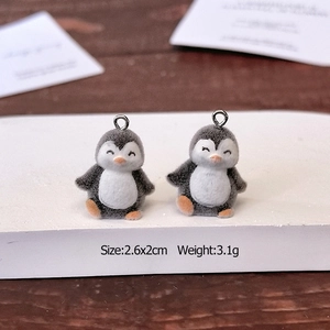 Schattige grijs-witte geflockte pinguïn hangers met metalen ringen voor DIY sieraden maken