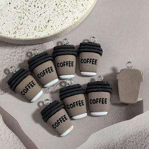 Ciondoli a tazza di caffè in resina con anelli d'argento per gioielli creativi e portachiavi